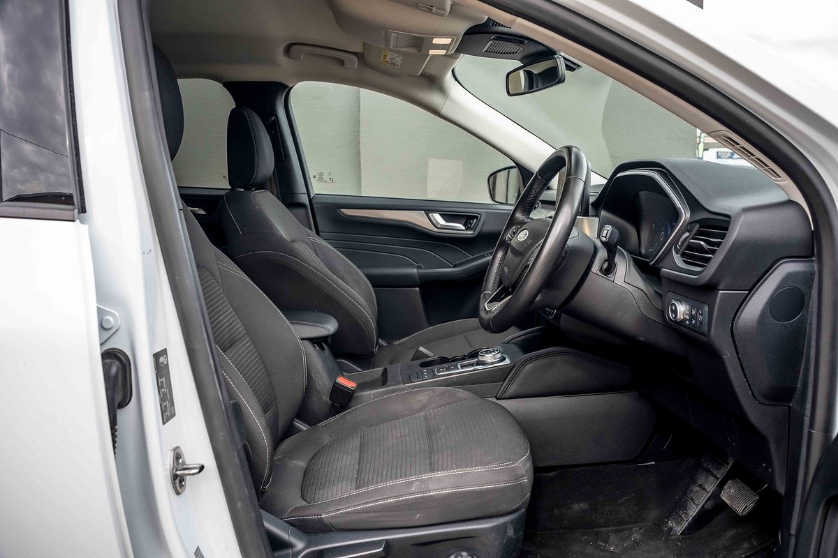 2022 Ford Escape ZH