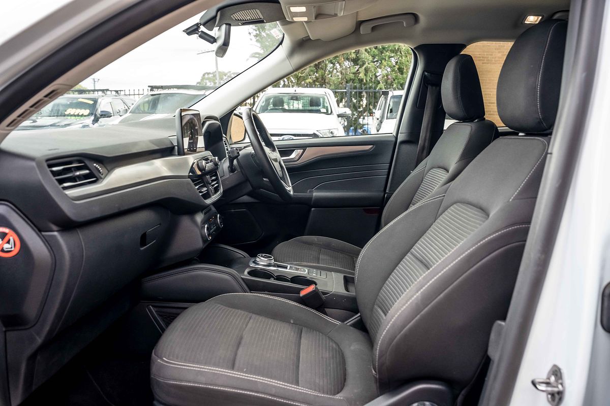 2022 Ford Escape ZH