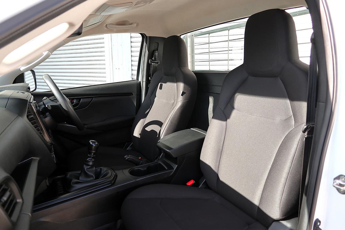 2023 Isuzu D-MAX SX 4X4