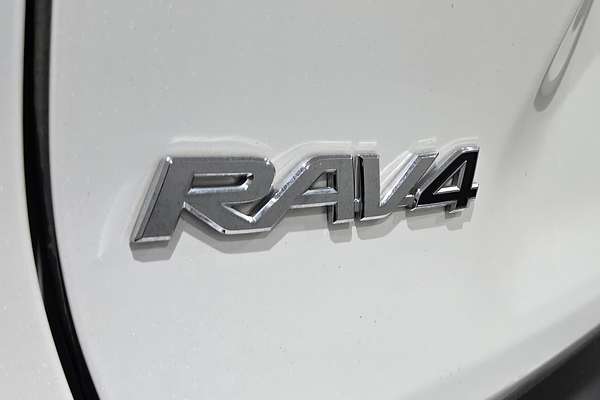 2020 Toyota RAV4 Cruiser AXAH54R