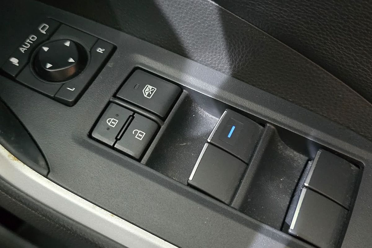 2020 Toyota RAV4 Cruiser AXAH54R
