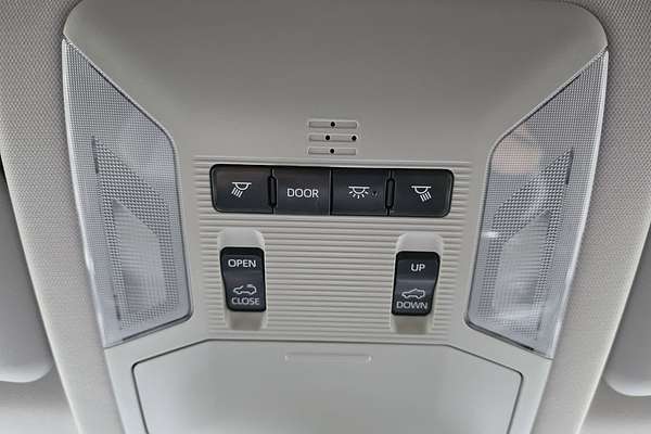2020 Toyota RAV4 Cruiser AXAH54R