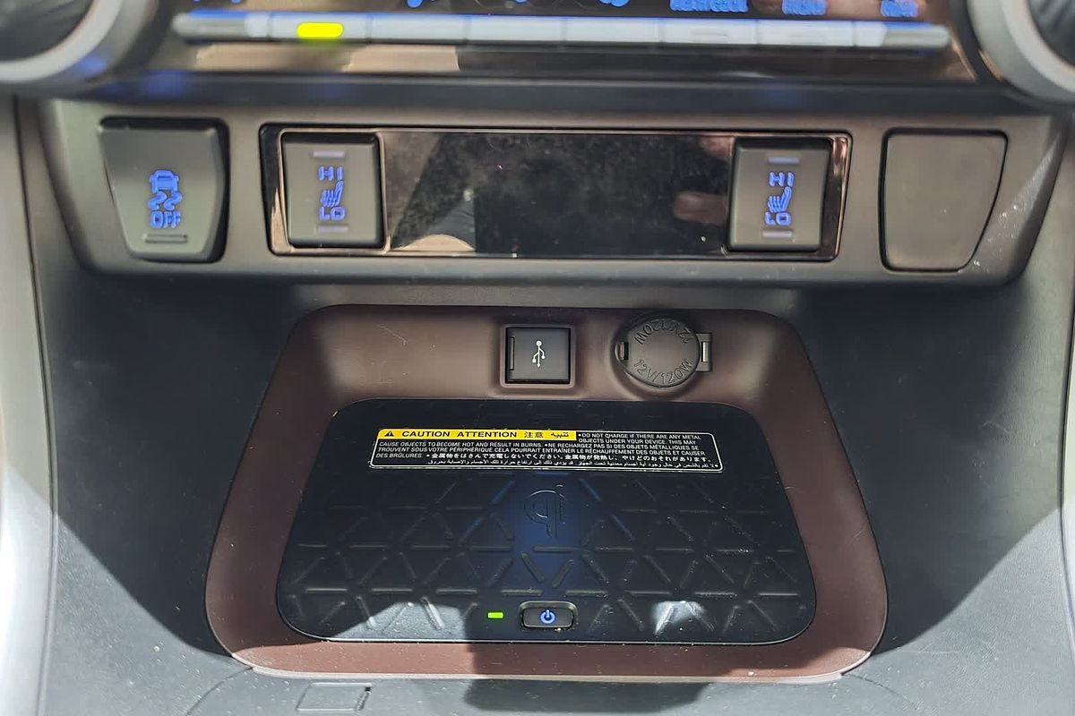 2020 Toyota RAV4 Cruiser AXAH54R