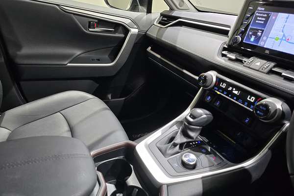 2020 Toyota RAV4 Cruiser AXAH54R