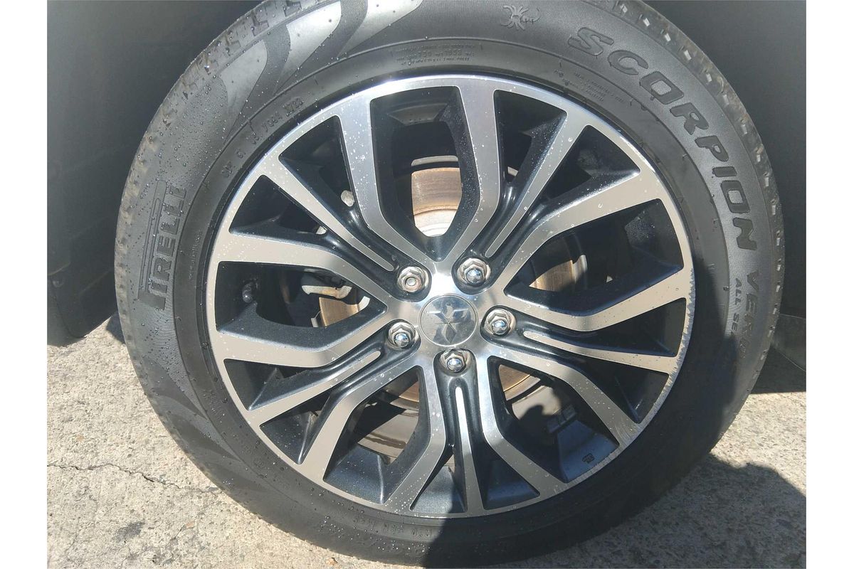 2015 Mitsubishi Outlander LS ZK