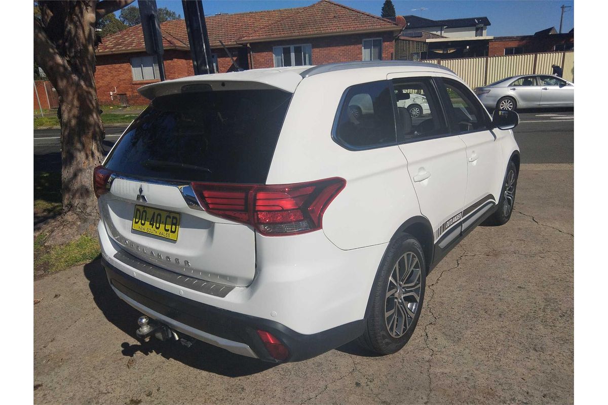 2015 Mitsubishi Outlander LS ZK