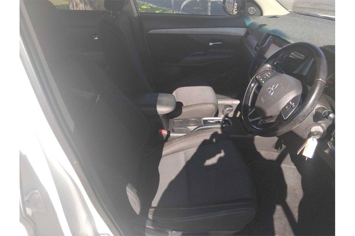 2015 Mitsubishi Outlander LS ZK