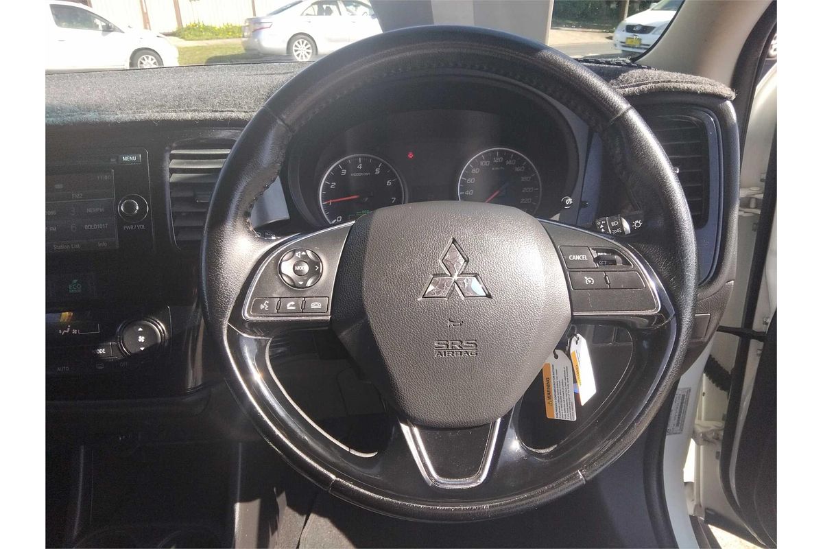 2015 Mitsubishi Outlander LS ZK