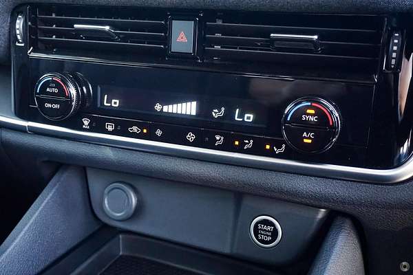 2025 Nissan QASHQAI ST J12