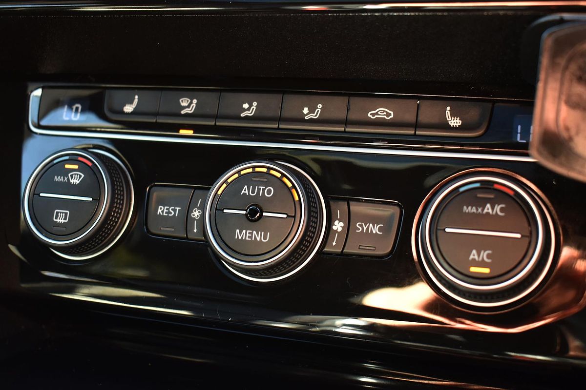 2017 Volkswagen Arteon 206TSI R-Line 3H