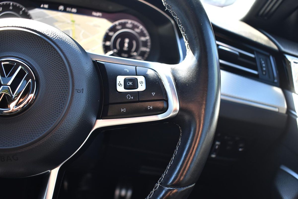2017 Volkswagen Arteon 206TSI R-Line 3H
