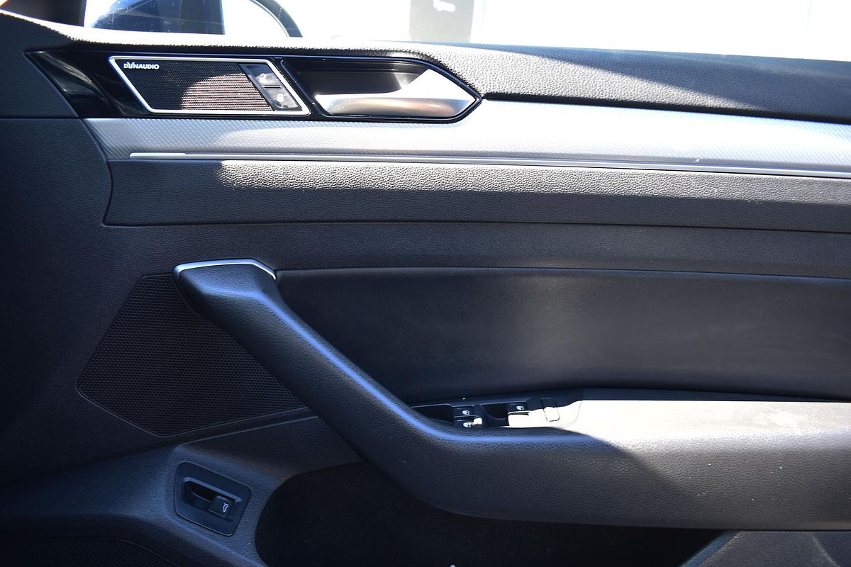 2017 Volkswagen Arteon 206TSI R-Line 3H