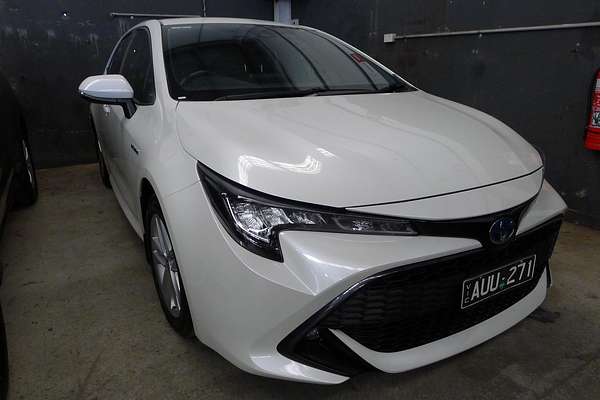 2019 Toyota Corolla SX Hybrid ZWE211R