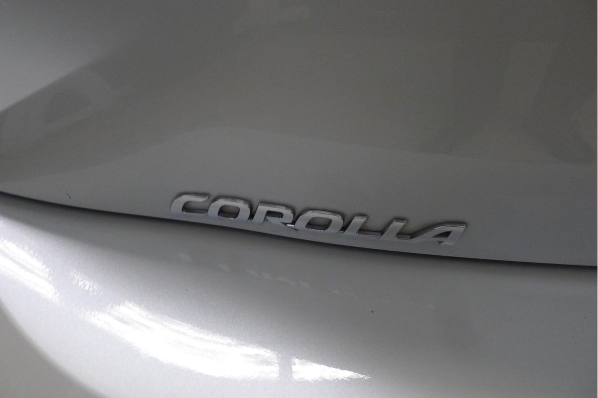 2019 Toyota Corolla SX Hybrid ZWE211R