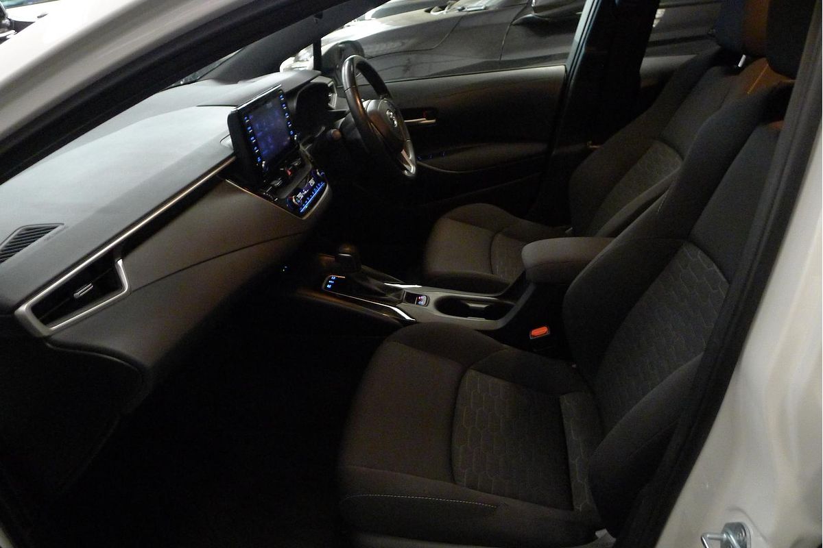 2019 Toyota Corolla SX Hybrid ZWE211R
