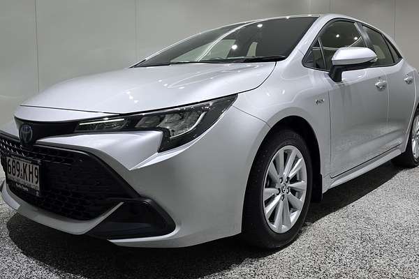 2024 Toyota Corolla Ascent Sport Hybrid ZWE219R