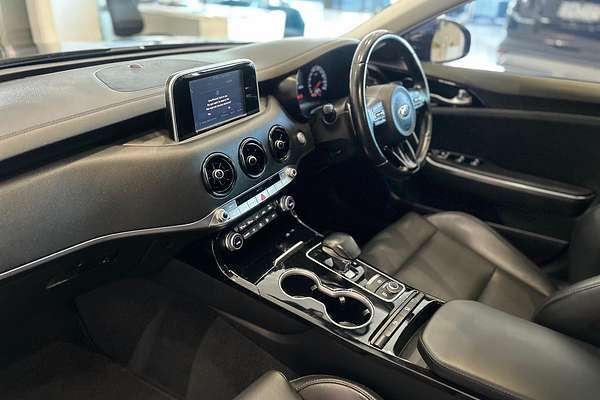 2017 Kia Stinger 200S CK