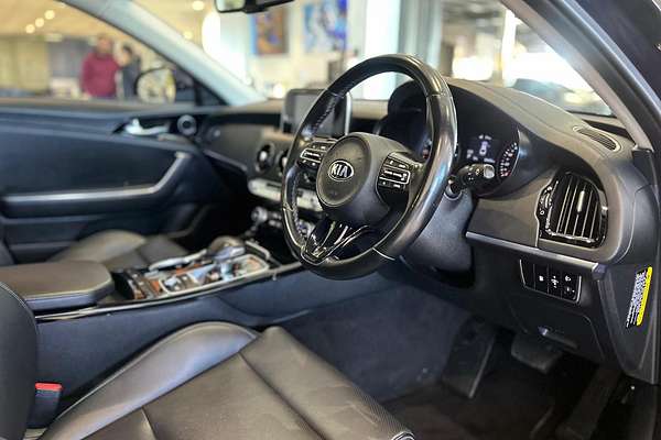 2017 Kia Stinger 200S CK