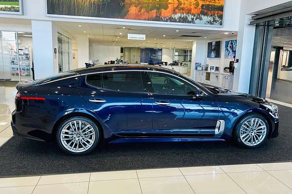 2017 Kia Stinger 200S CK
