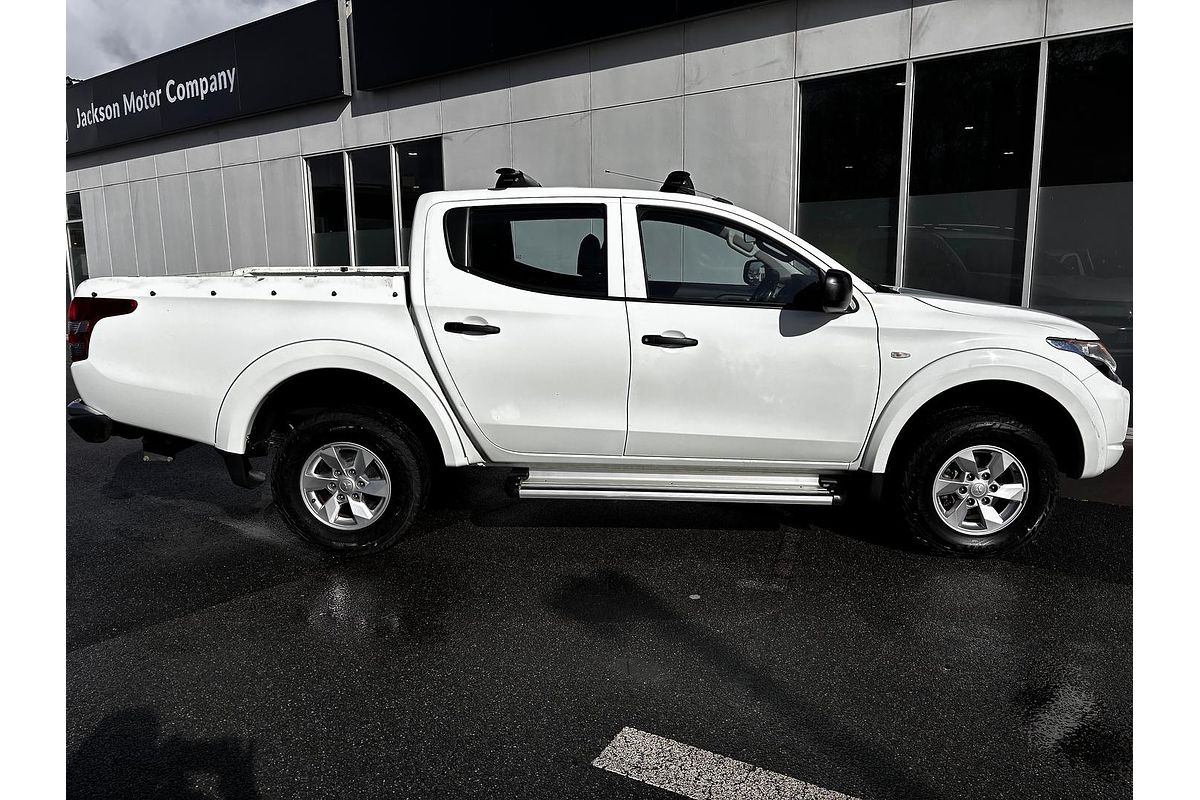 2017 Mitsubishi Triton GLX+ MQ 4X4