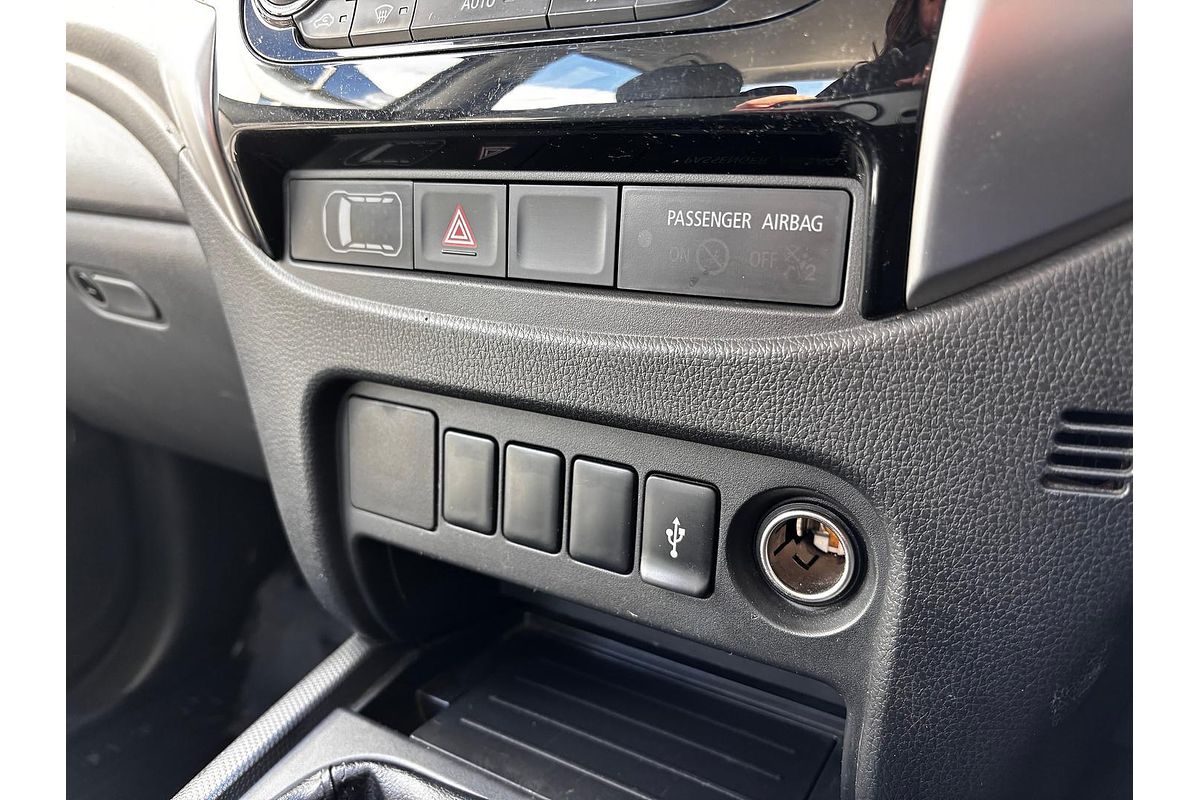 2017 Mitsubishi Triton GLX+ MQ 4X4