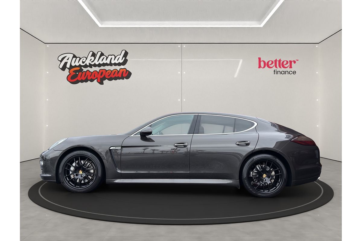 2011 Porsche Panamera S 4 DOOR SALOON