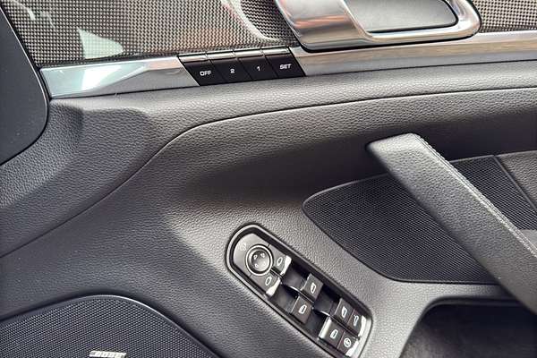 2011 Porsche Panamera S 4 DOOR SALOON