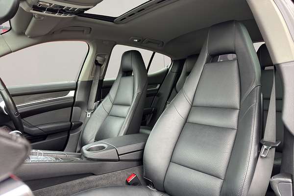 2011 Porsche Panamera S 4 DOOR SALOON