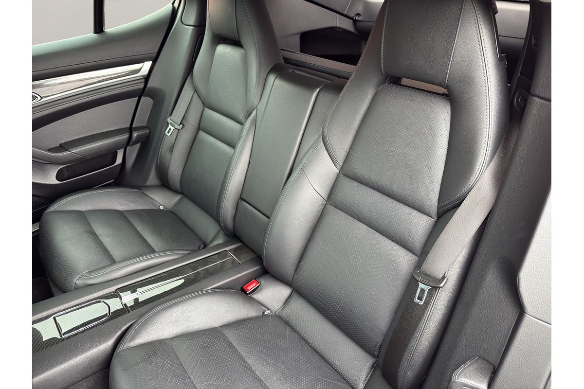2011 Porsche Panamera S 4 DOOR SALOON