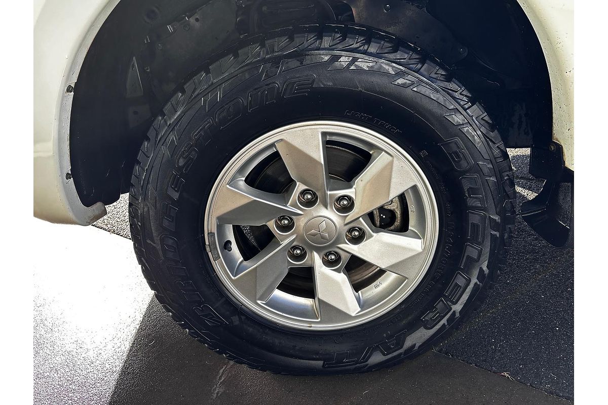 2017 Mitsubishi Triton GLX+ MQ 4X4