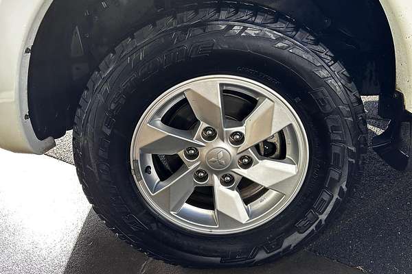 2017 Mitsubishi Triton GLX+ MQ 4X4