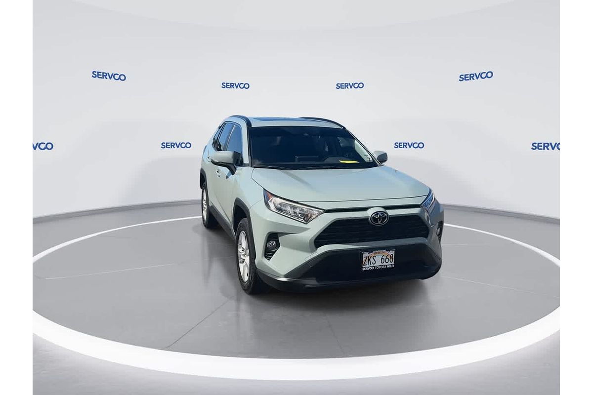 2021 Toyota RAV4 XLE