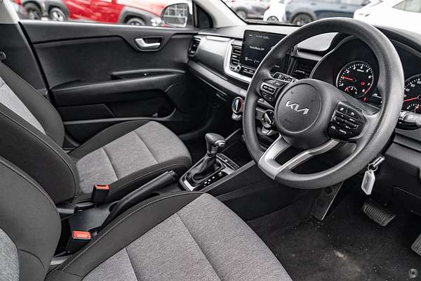 2023 Kia Stonic S YB