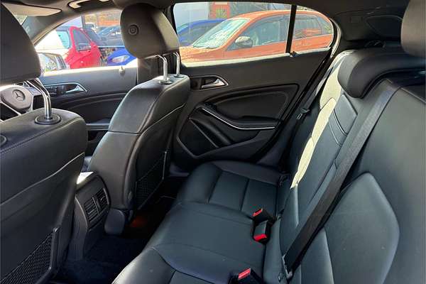 2014 Mercedes-Benz GLA-Class GLA200 CDI X156