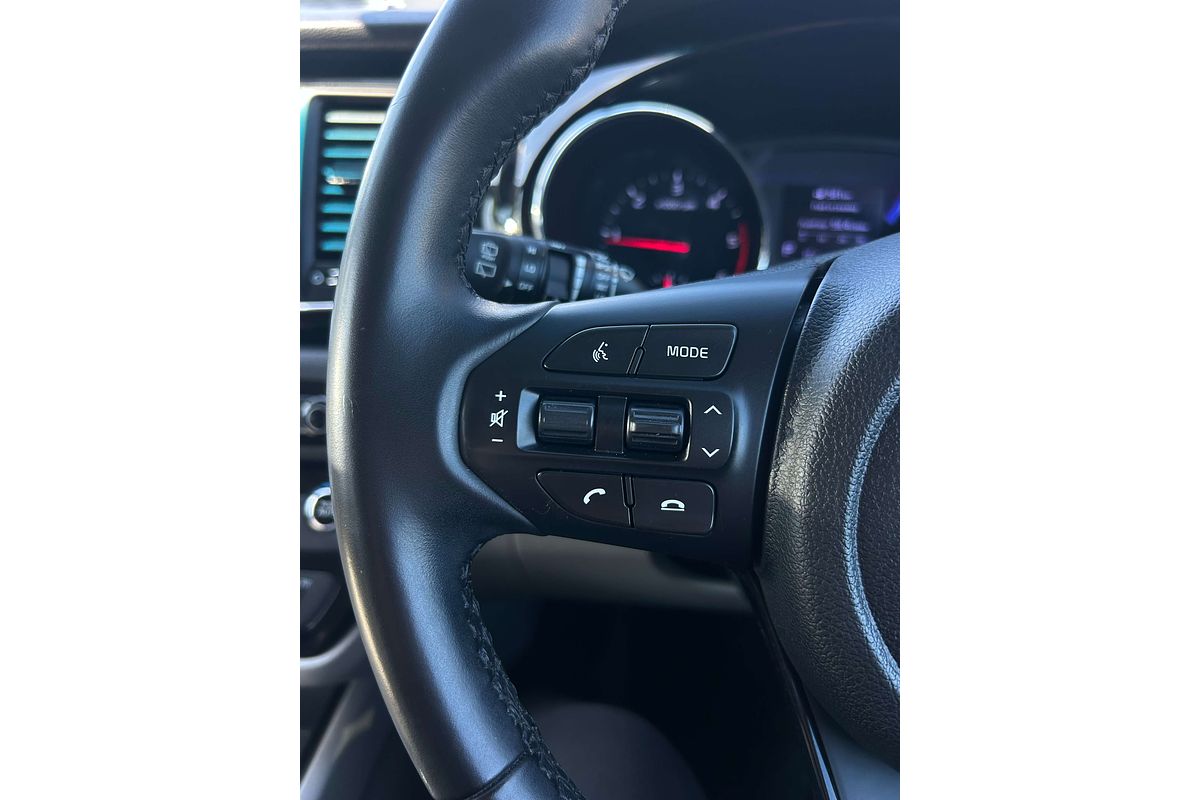 2020 Kia Carnival SLi YP
