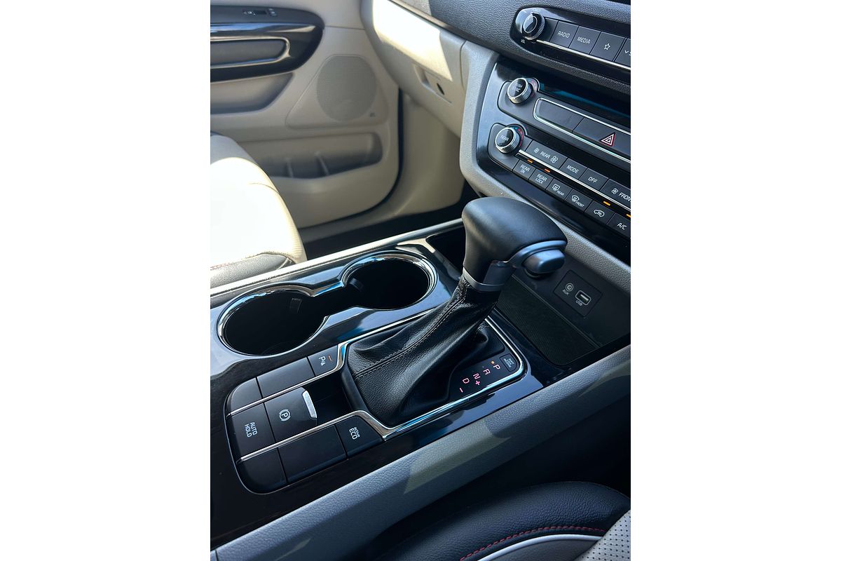 2020 Kia Carnival SLi YP