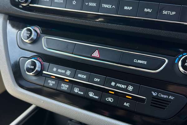 2020 Kia Carnival SLi YP
