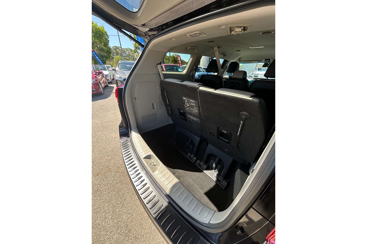 2020 Kia Carnival SLi YP