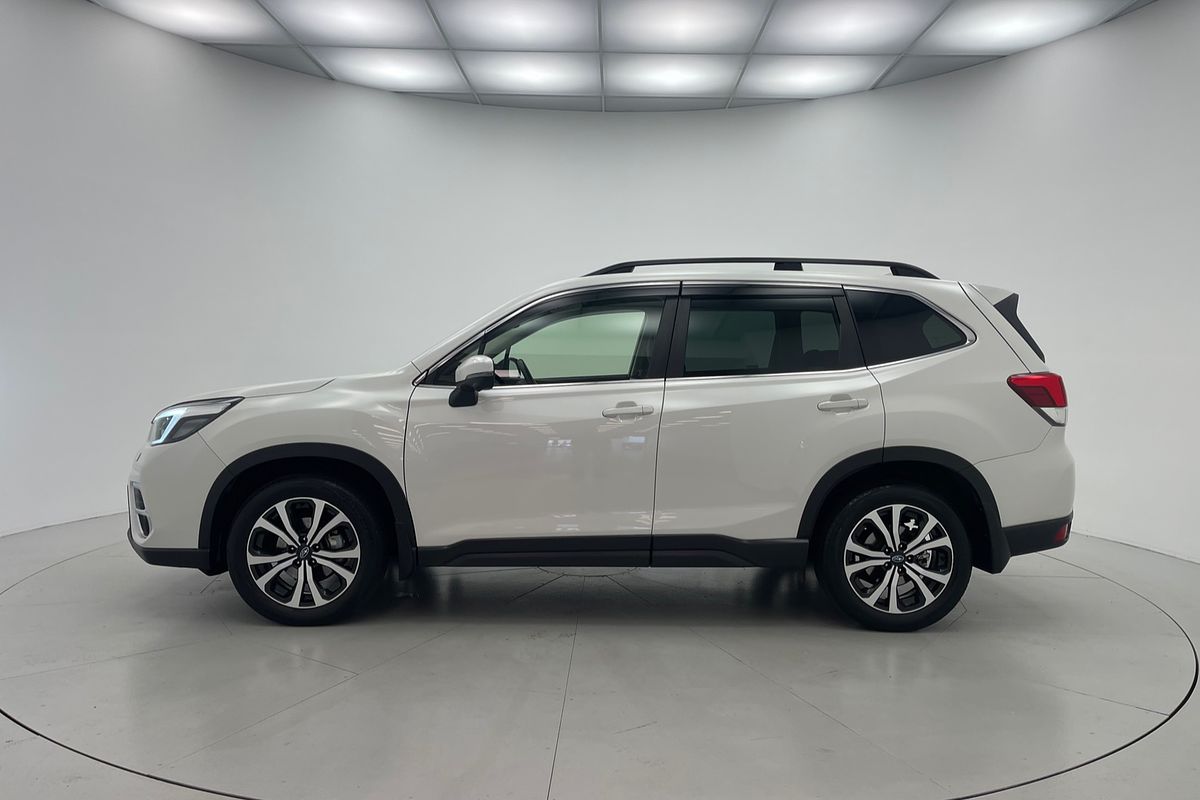 2020 Subaru Forester 2.5i Premium S5