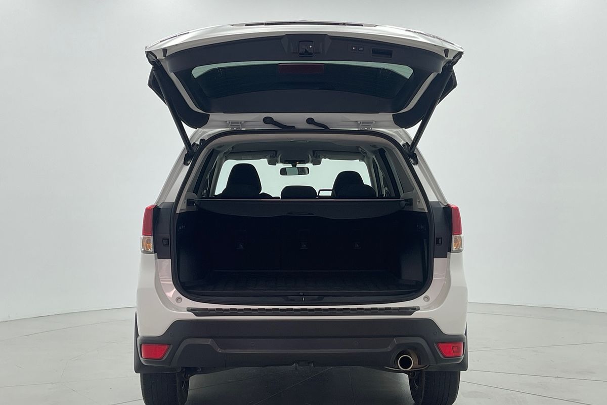 2020 Subaru Forester 2.5i Premium S5