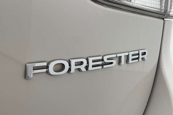 2020 Subaru Forester 2.5i Premium S5