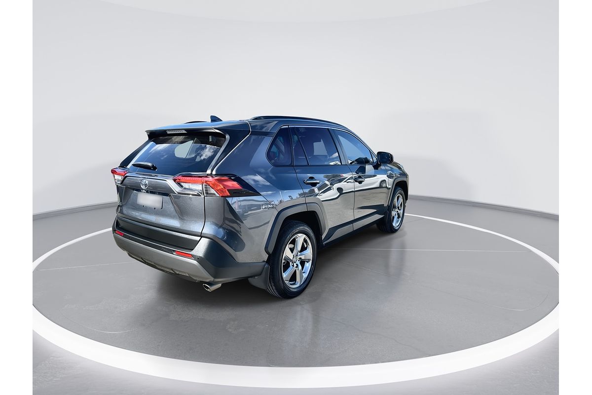 2021 Toyota RAV4 GXL MXAA52R