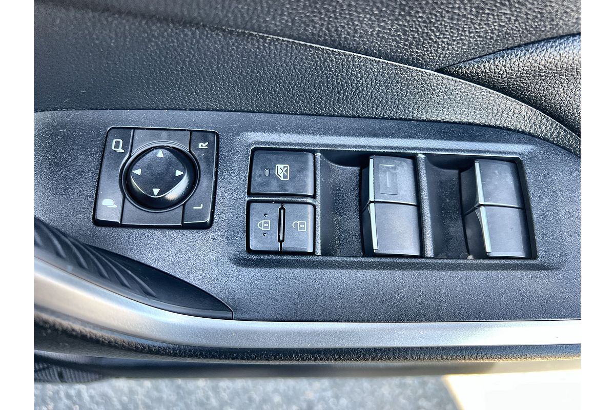 2021 Toyota RAV4 GXL MXAA52R