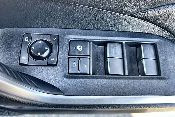 2021 Toyota RAV4 GXL MXAA52R