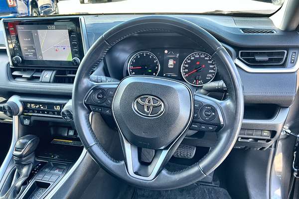 2021 Toyota RAV4 GXL MXAA52R