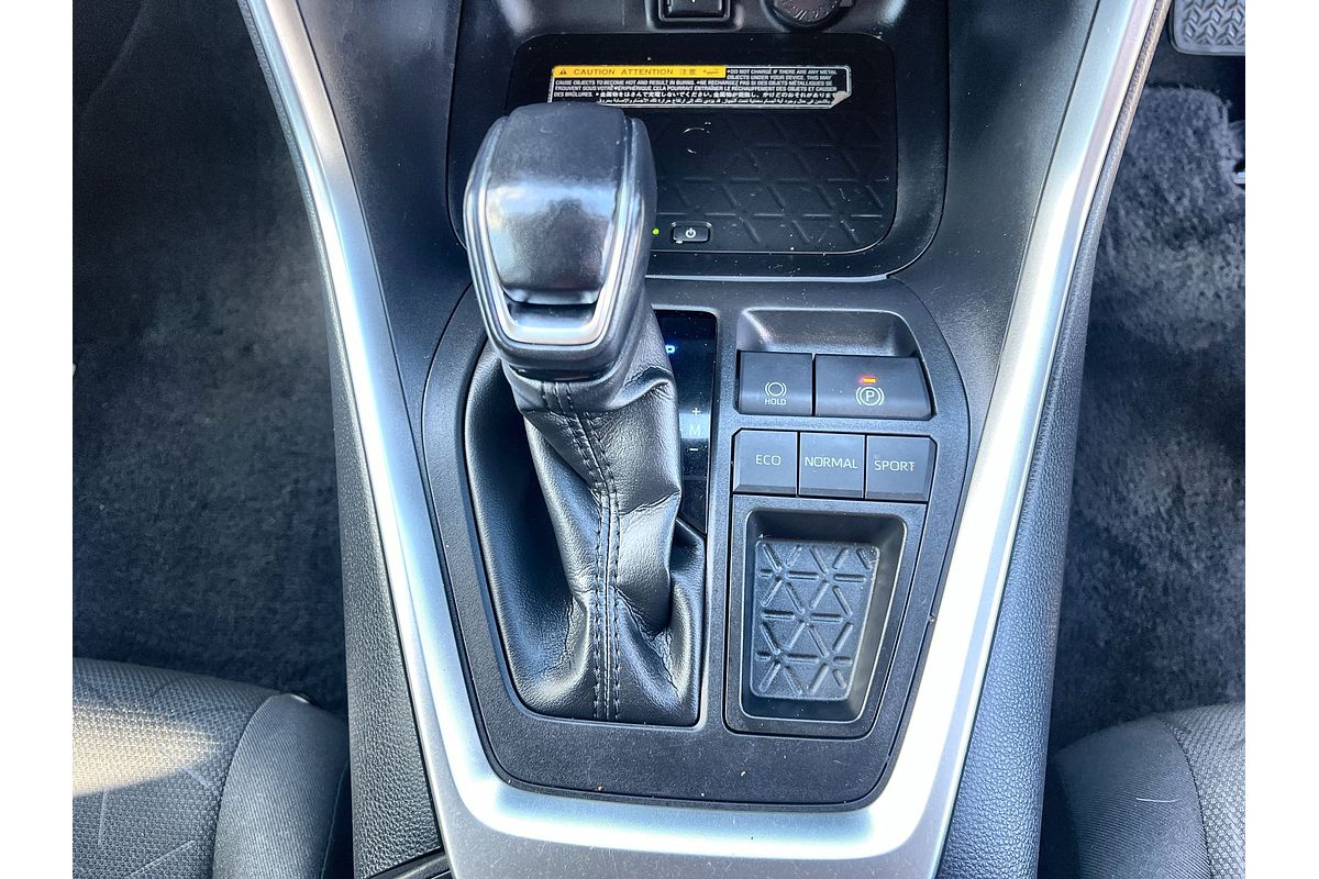 2021 Toyota RAV4 GXL MXAA52R