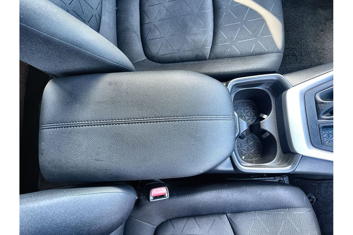 2021 Toyota RAV4 GXL MXAA52R