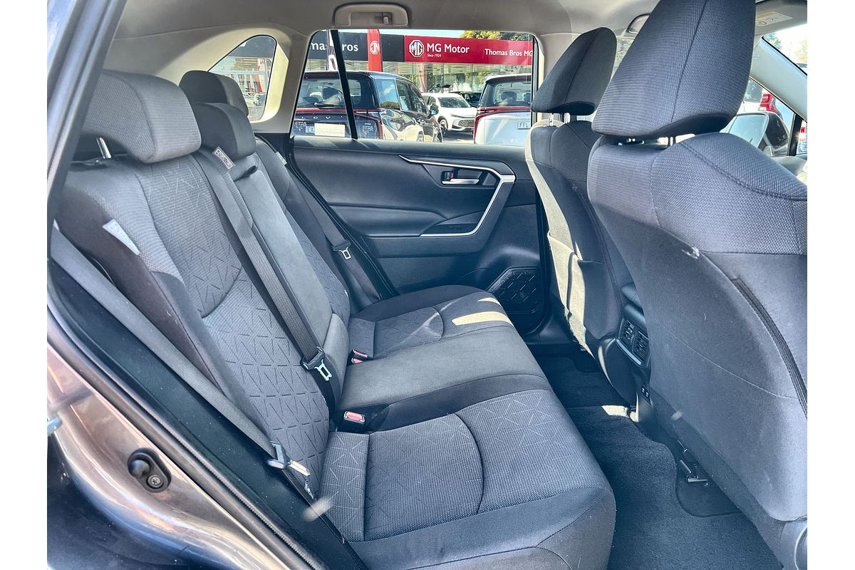 2021 Toyota RAV4 GXL MXAA52R
