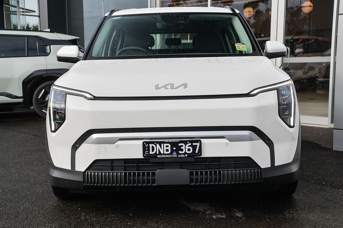 2025 Kia EV3 AUTO