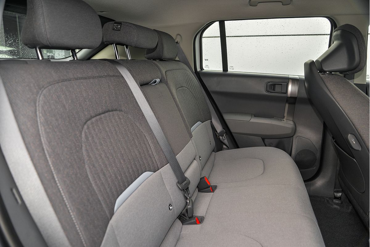 2025 Kia EV3 AUTO